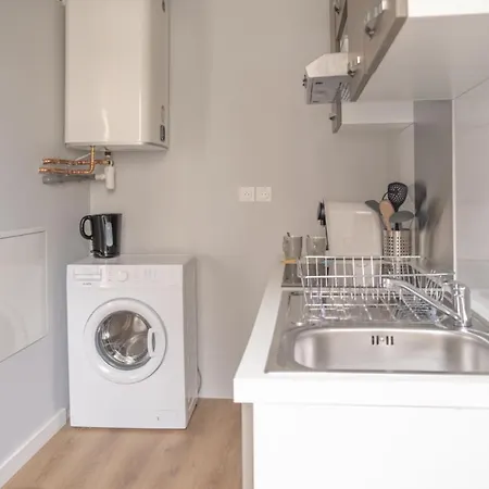 Nouveau - L'univers - Jardin Partage, Barbecue Daire *